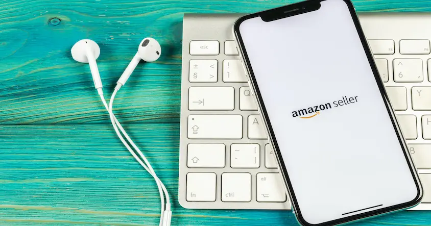 Postanite prodajalec na Amazonu: Vodnik za uspešen začetek